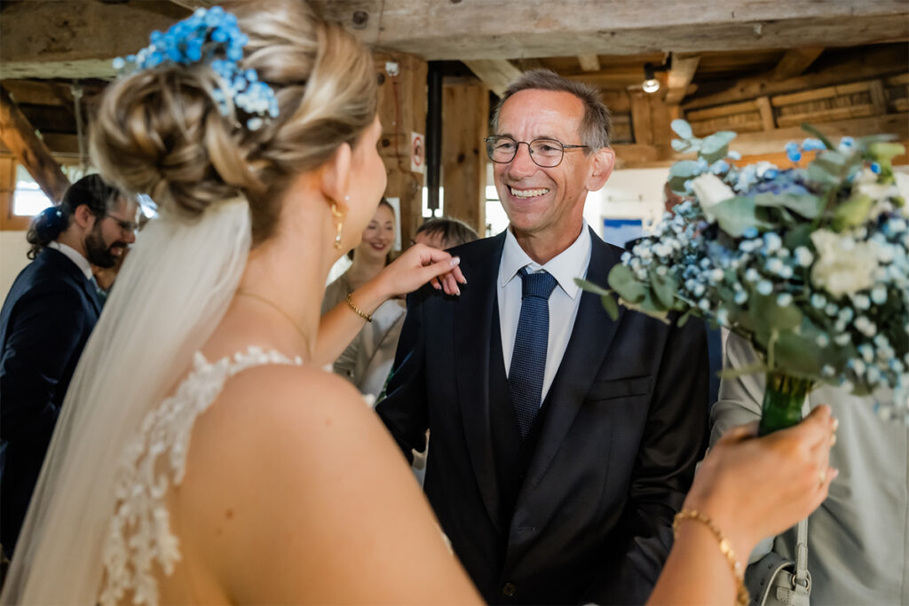 Brautvater gratuliert deiner Braut zur Hochzeit