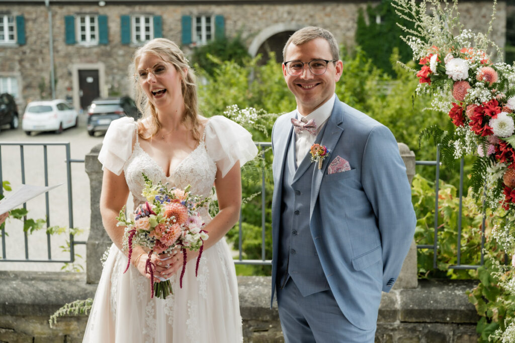 glückliches Brautpaar